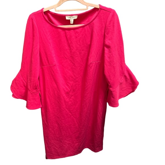 NINE WEST RUFFLED-SLEEVE SHIFT DRESS IN PINK PUNCH - Picture 2 of 6